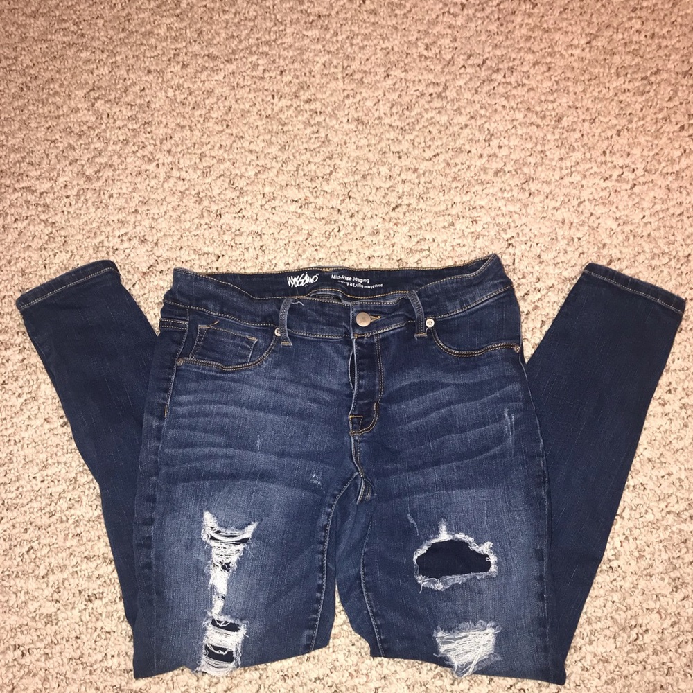 Mossimo destroyed skinny jeans